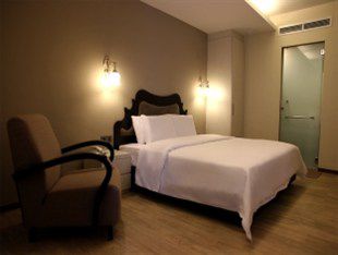 Domus Hotel 2*